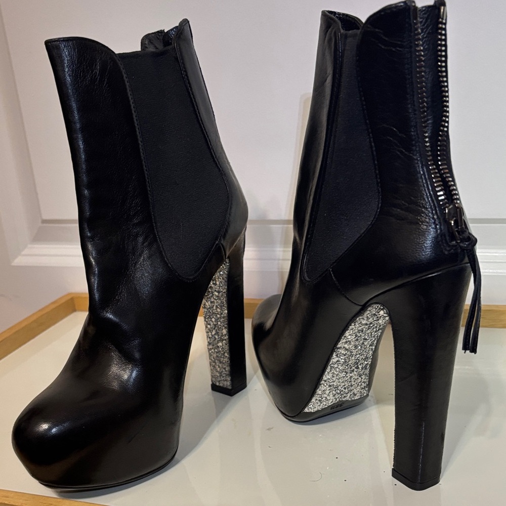 Miu Miu Black Leather Platform Ankle Boots with Glitter Block Heel size 36.5 - Picture 15 of 15